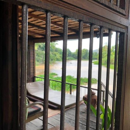 Rustic​ Charm​ Suphan​ Ban Tha Pong Exterior foto