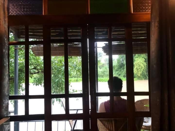 Rustic​ Charm​ Suphan​ Ban Tha Pong Exterior foto