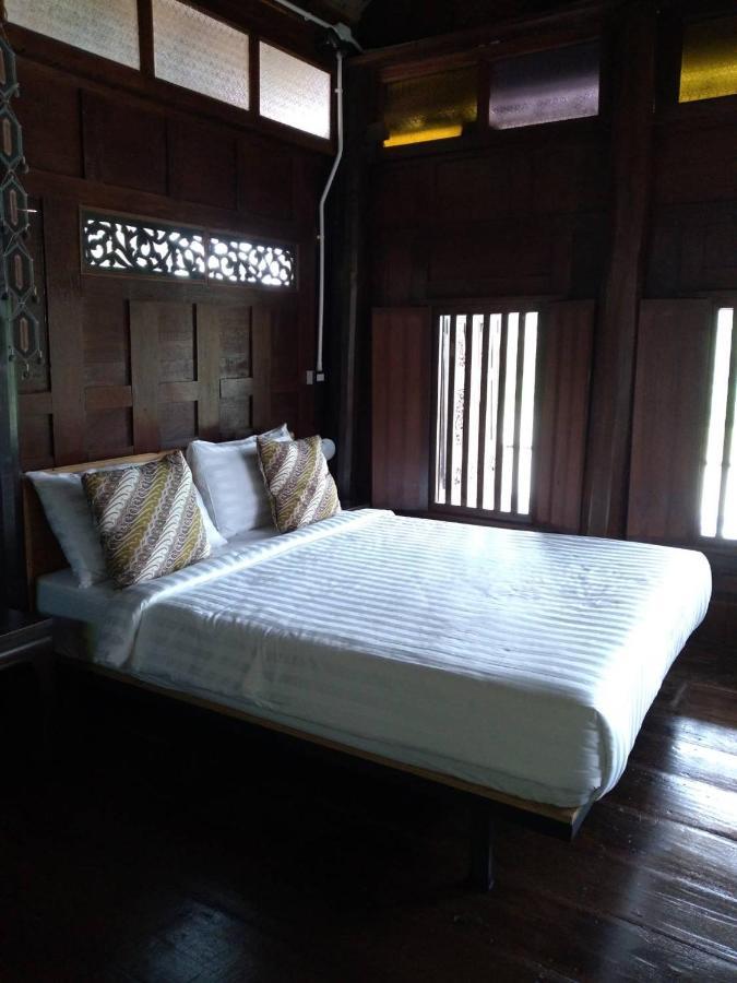 Rustic​ Charm​ Suphan​ Ban Tha Pong Exterior foto