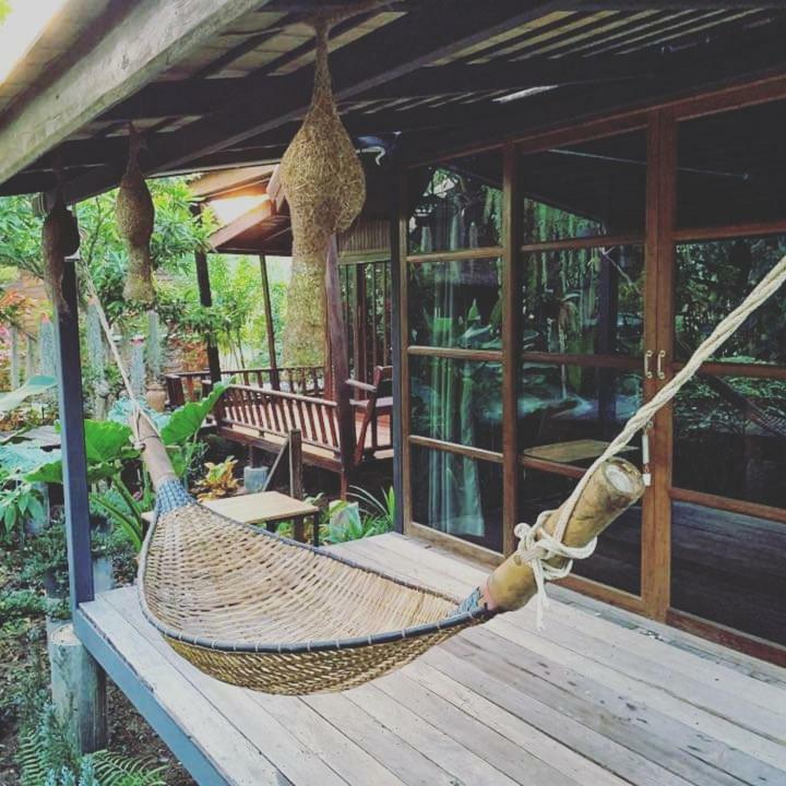 Rustic​ Charm​ Suphan​ Ban Tha Pong Exterior foto