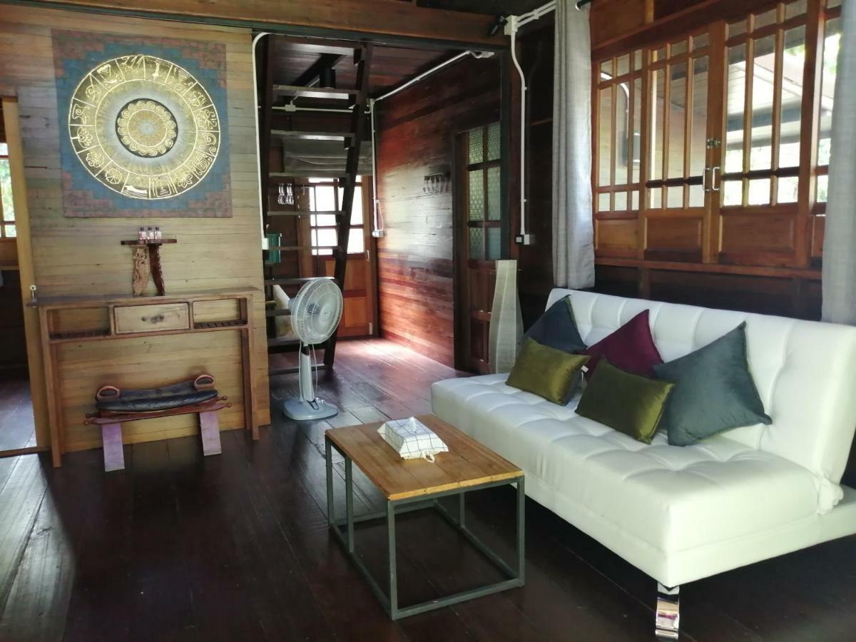 Rustic​ Charm​ Suphan​ Ban Tha Pong Exterior foto