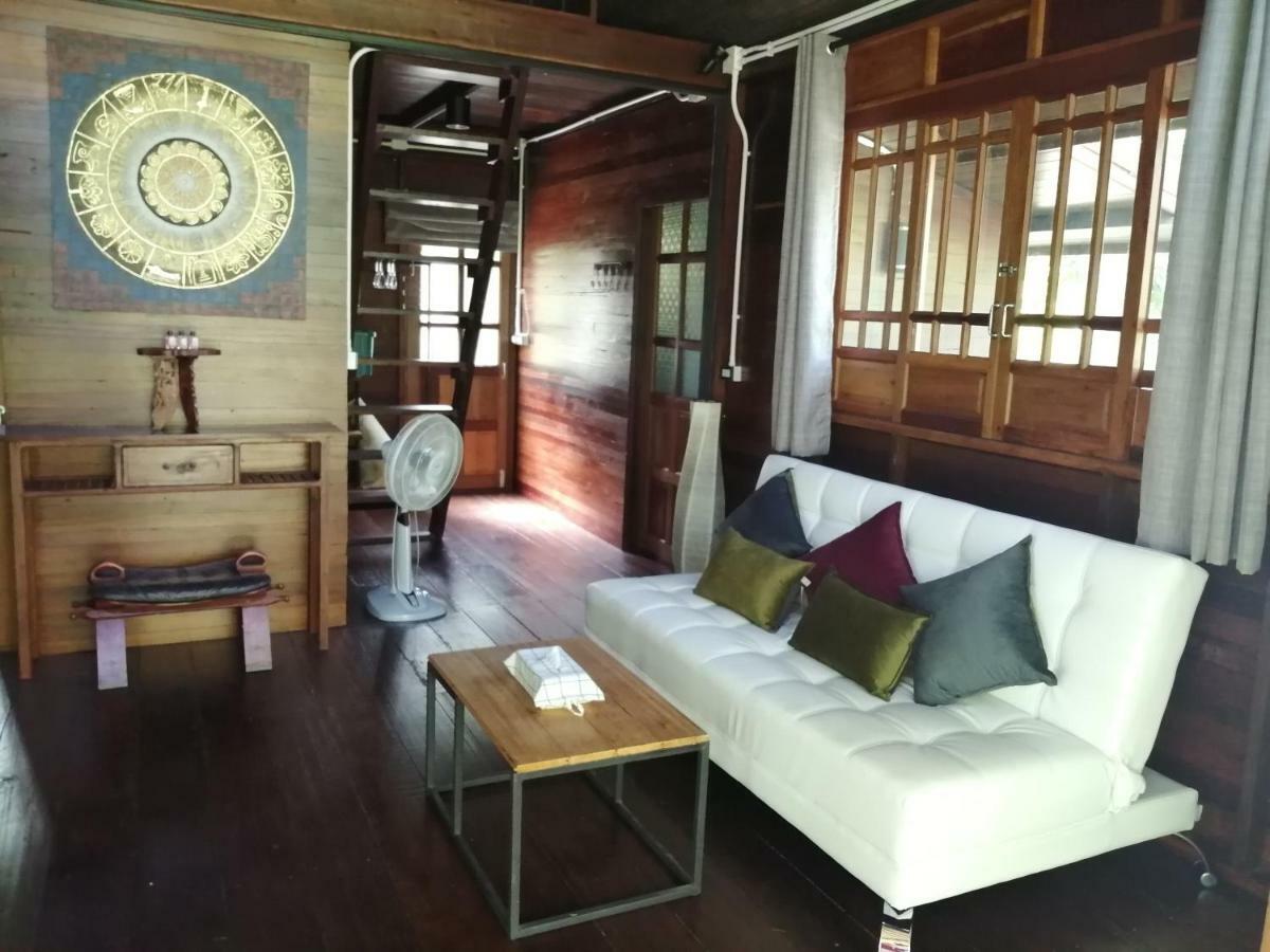 Rustic​ Charm​ Suphan​ Ban Tha Pong Exterior foto