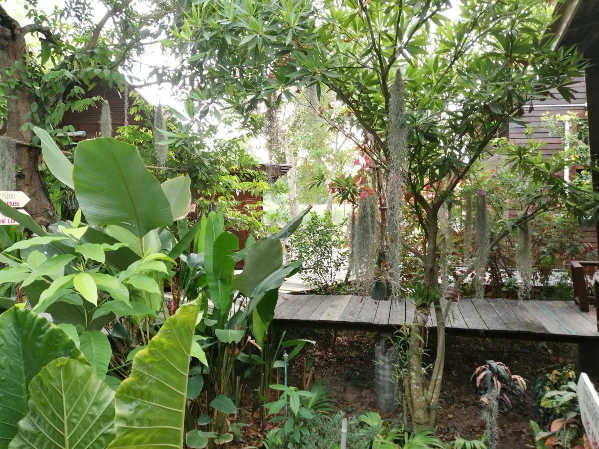 Rustic​ Charm​ Suphan​ Ban Tha Pong Exterior foto