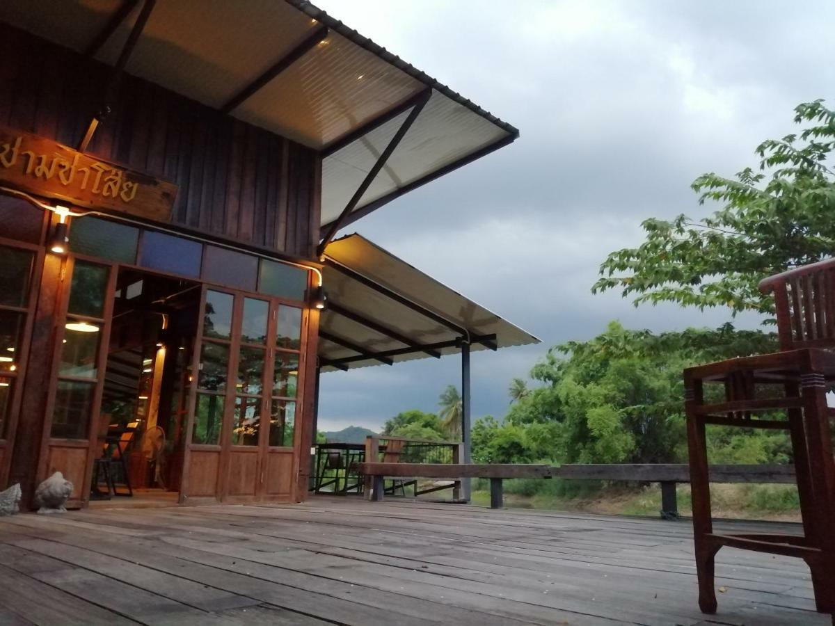 Rustic​ Charm​ Suphan​ Ban Tha Pong Exterior foto